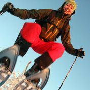 Snow shoe jump Photo  Love Rynback