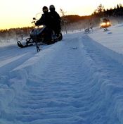 Snowmobile trail sunset. Photo L.Rynback